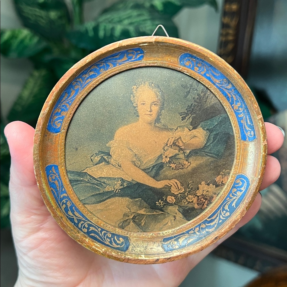 Vintage Italian Florentine Gold Gilt Blue Round Miniature Portrait Wall Art